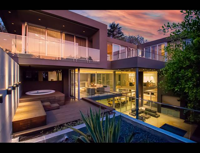 5 BEDROOM HOUSE FOR SALE IN BEDFORDVIEW